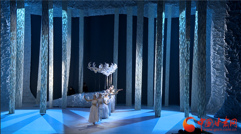 【圖說】  消費(fèi)扶貧，互利雙贏