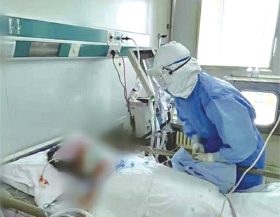 “在隔離病區(qū)里過生日，我永生難忘”