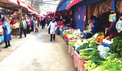 蘭州城關區(qū)廟灘子菜市場恢復營業(yè)
