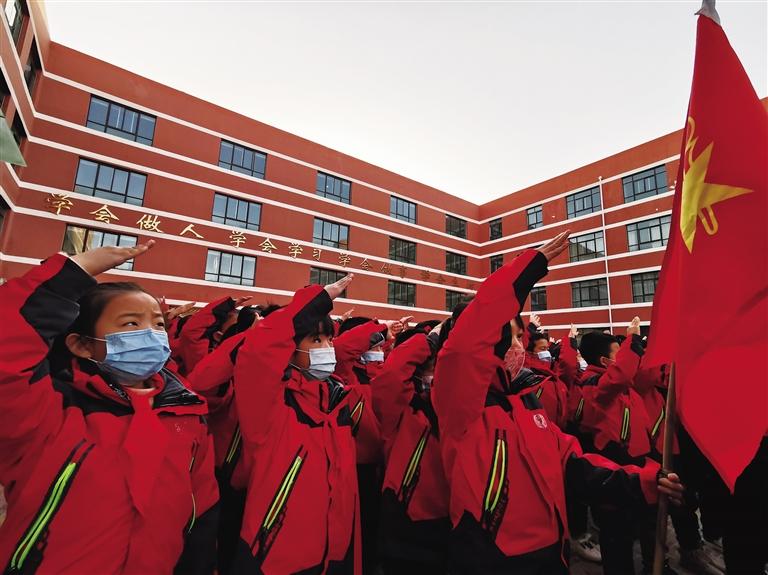 “犇”向新學(xué)期！來看蘭州娃的開學(xué)第一課