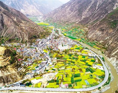 有一種美，在白龍江畔