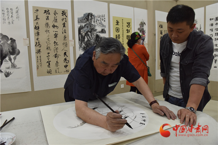 蘭州市城關(guān)區(qū)政協(xié)舉辦慶祝中國共產(chǎn)黨成立100周年翰墨飄香書畫交流活動
