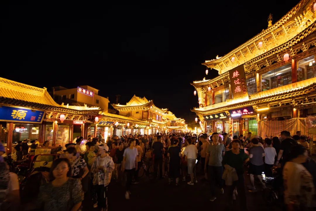 古風(fēng)、華美、浪漫、美味……現(xiàn)實版“清明上河圖”，就在這里！